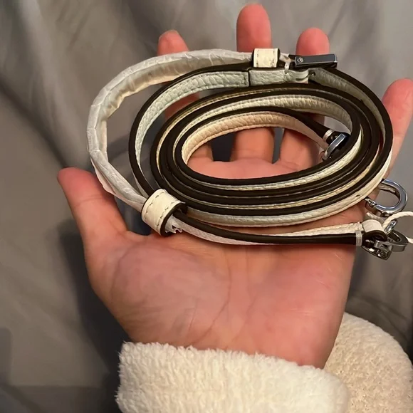 Tory Burch super white small purse - Picture 7 of 10